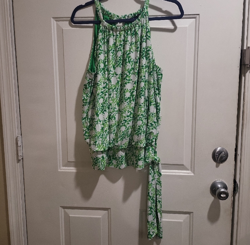 INC International Concepts Asymmetrical Green and White Sleeveless Tank Top